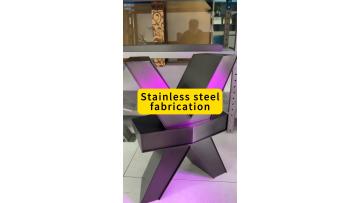 Sculpture made of stainless steel