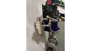 Piston type pneumatic regulating globe valve