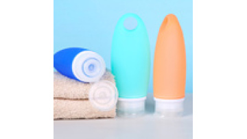 Wholesale Foldable Squeeze Cosmetic Silicone Lotion Shampoo Bottle Sport Gym Sanitizer Travel Bottle Kits With Hole1