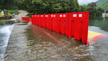 flood prevention barriers for water diversion