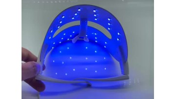 Innovative phototherapy beauty mask