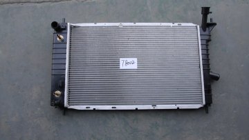 OEM F23H8005AA for Ford TEMPO GL L4 2.3L V6 3.0L Auto Parts Cooling System Car Aluminum Radiators Manufacturer1