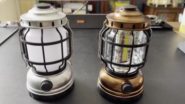 Japan Korea Best Selling Antique Flicker Flame COB Hanging AA/USB Rechargeable Plastic Led Lantern For Outdoor Camping Hiking1