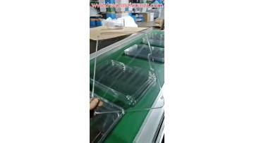 Transparent injection molding box plate