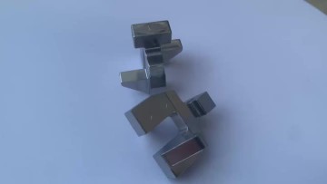Stainless steel tool snap block
