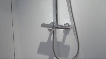 thermostatic shower set 9
