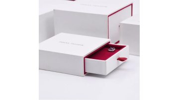 white jewelry box