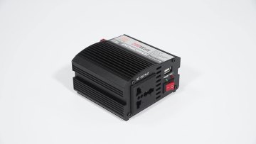 Car Power Inverters 12-220V 200W 50Hz-60Hz Mini Power Inverter for light fans1