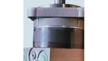 6682034 Bobcat Swing Motor
