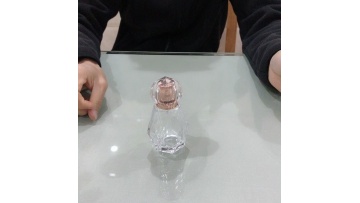 30ml Glass Luxury Empty Glass Perfume Bottles With Glass Cap Perfume Atomizer Manufacturers1