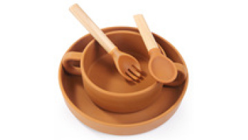Wholesale BPA Free Kids Soft Safe Long Handle 2 Packs Feeding Spoon Set Wooden Baby Silicone Fork Spoon For Training1