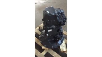 PC200 hydraulic main pump.mp4