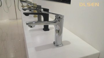 Bathroom Basin Mixer Taps Gold Single Handle Brass Luxury Basin Faucets Hot Cold Water Mixer Metered Faucets Single Hole Ceramic1