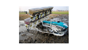 granular fertilizer applicator