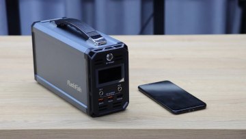 Lithium Battery Outdoor Camping Portable Solar Energy Generator Emergency Charging Power Station1