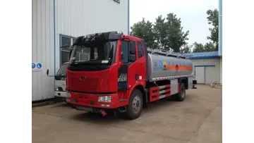 Factory Direct FAW Jiefang 4X2 11cbm Petroleum Tanker Truck1