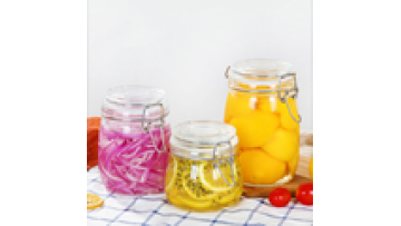 500ml High-quality wholesale glass bottle sealed can kitchen food storage tank with stainless steel buckle1
