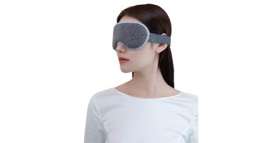 Disposable Soft Mulberry Sleeping Satin Eye Blindfold Travel Eyepatch 3D Eyemask1