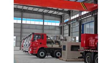 fracturing truck