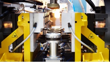 Blow molding machine