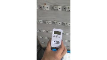 Practical operation BR Plug Digital Wattmeter LCD Energy Meter Power Consumption Electricity Socket Outlet 230V EU Plug Cost Analyzer Watt Monitor