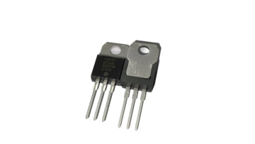 TRIAC BTA16-600CW TO220