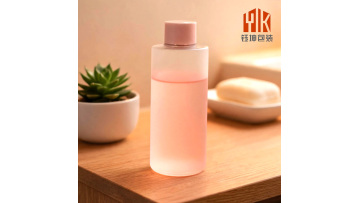 Frosted Flat Shoulder PET Lotion Bottle with Screw Cap