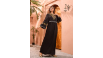 2026 New Custom Vintage Black Embroidered Abaya Anti-Static Muslim Dress Saudi Dubai Style1