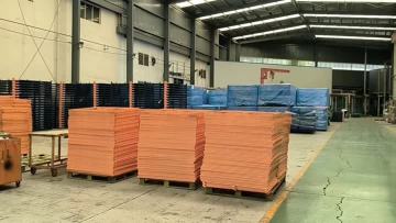 orange pipes