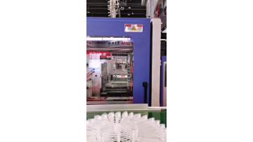 Plastic spoon-110501