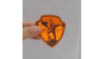 Two-color engraved film heat transfer label