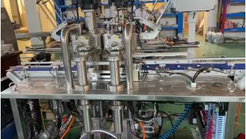 Vacuum nitrogen can seaming machine1