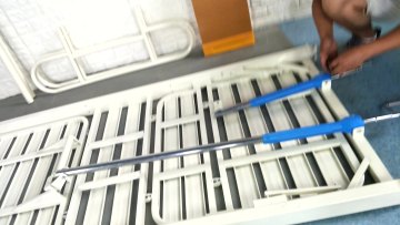 Wholesale adjustable ICU medical bed 5 crank Foldable hospital bed for patients1