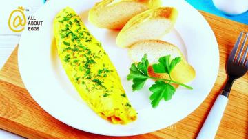 Omelette ( mushroom and cheese )