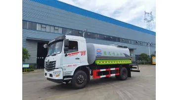 Factory Direct Dongfeng 4X2 11.9cbm City Sprinkler Truck1