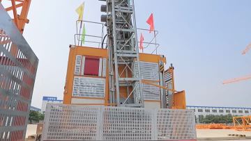 construction hoist