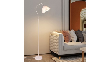 modern-nordic-arch-floor-lamp-installation-demo