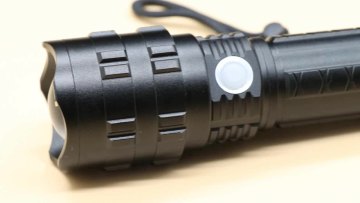 Bright Waterproof tactical Torch zoomable 5 Modes 18650 rechargeable Battery for camping tactical Led Flashlight1