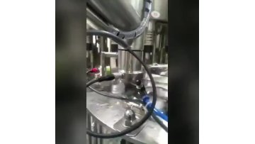 Easy To Operate Stainless Steel Beverage Drinks PET Bottle Manufacturer Liquid Nitrogen Dosing Machine1