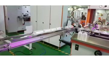 Automatic screen printing machine for oil bottles
