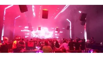 Big Dipper stage beam light
