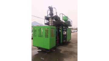 90D extrustion blow molding machine 