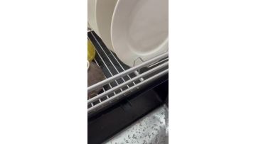 water can come out directly into the sink