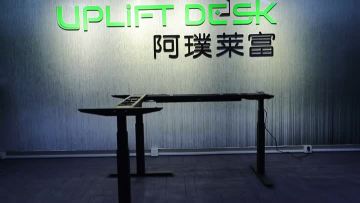 UD5 L Shape Standing Desk.mp4