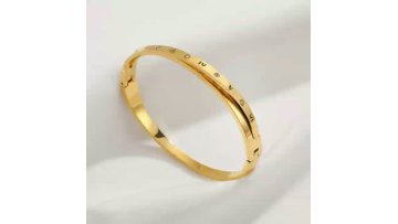 Golden elegant accessories