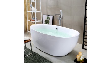Insulated Freestanding Bathtub