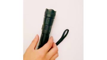 powerful 10W 10000 lumens 5Modes Waterproof Camping outdoor Tactical Torch flash light LED USB Rechargeable flashlights1