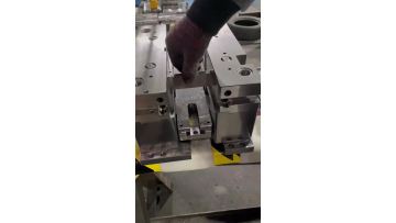 mold base tolerance detection