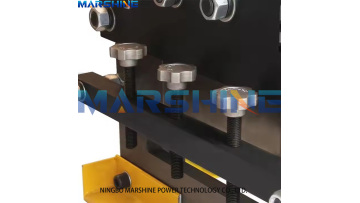 Hydraulic cutting machine