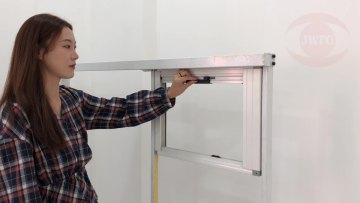 Aluminum Frame Fiberglass Roller Fly Screen Windows With Insect Screens1